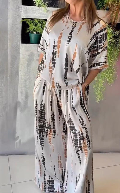 Maelis – Casual Two-Piece Satin Set